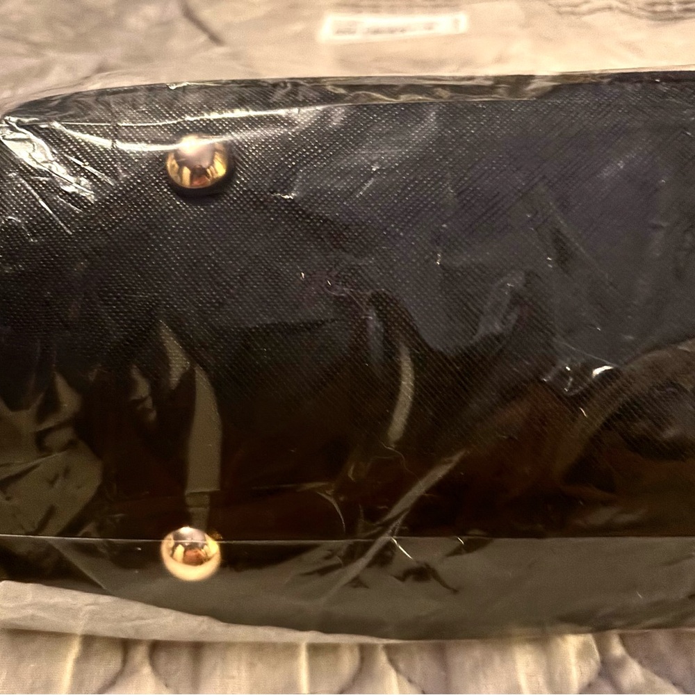 NWT Trina Turk Tote - Picture 10 of 12